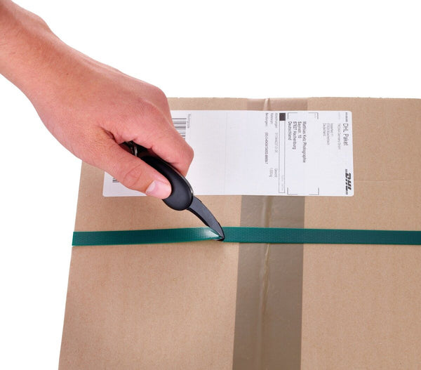 Troika Parcel Hawk Ingenious Safety Box Cutter Tool Keyring