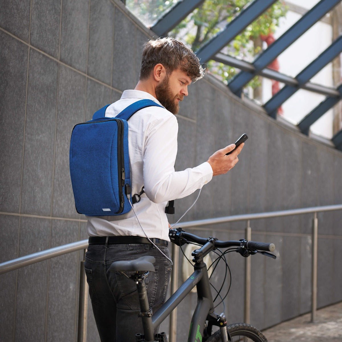 backpack bicycle laptop Troika Smart Laptop & Tablet Tech Organizer Backpack