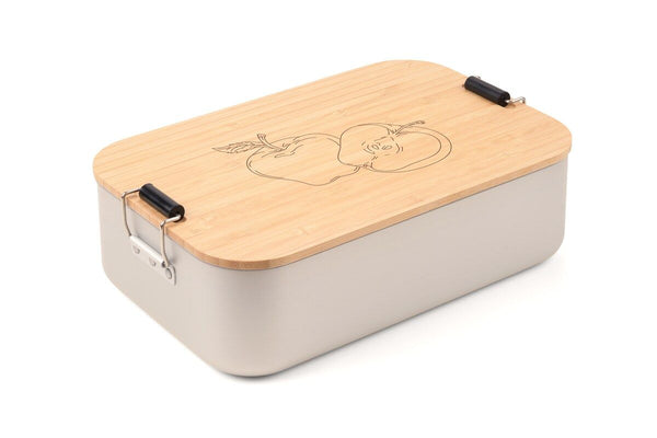 Troika XL Bambus Lunch Box with Classic Clip Lock Design and Engraved Bamboo Lid
